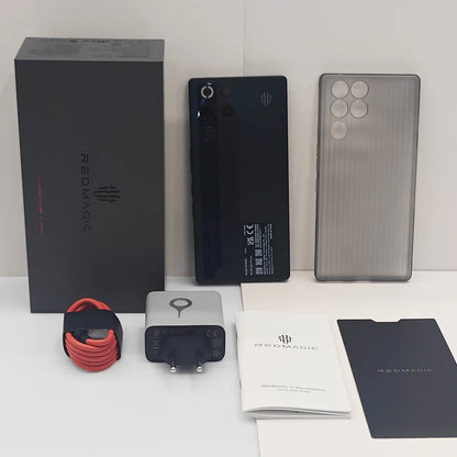 هاتف الألعاب RedMagic 11 Pro الذكي — سنابدراجون 8 إيليت، بطارية 7500 مللي أمبير